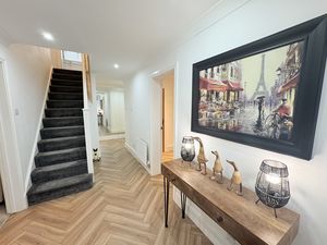 Photo 17- click for photo gallery